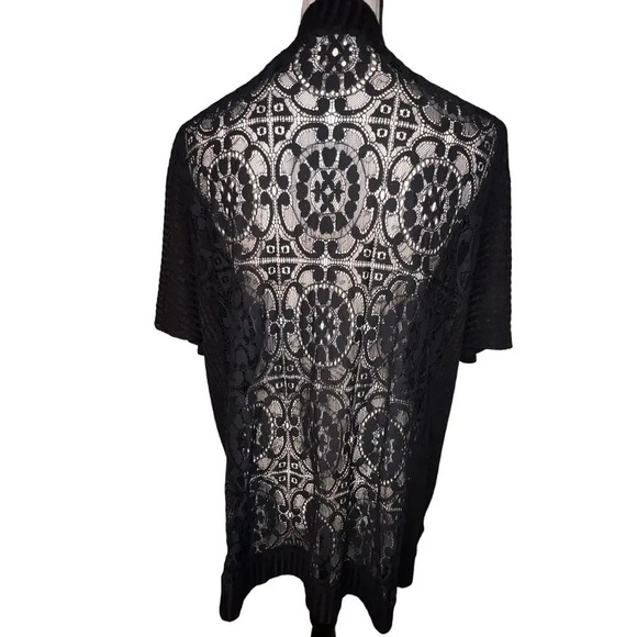 August Silk, 1X short sleeve Gothic lace embroidered open Y2K cardigan sweater - Picture 4 of 9